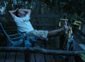 Feet_up